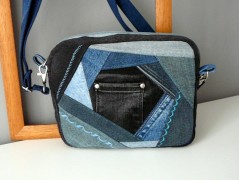 Nebesky modra rouška riflová.