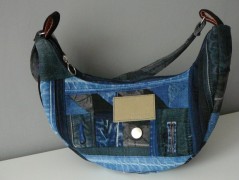 Nebesky modra rouška riflová.