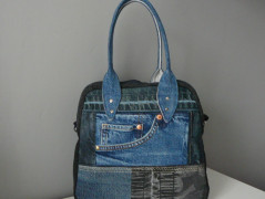 Nebesky modra rouška riflová.