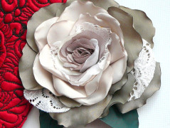 Nebesky modra rouška riflová.