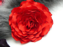 Nebesky modra rouška riflová.