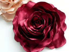 Nebesky modra rouška riflová.