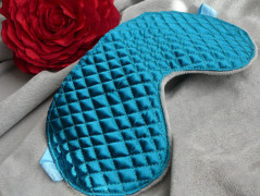 Nebesky modra rouška riflová.