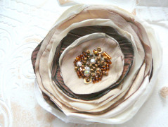 Nebesky modra rouška riflová.