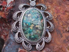 Zelené secesní slzičky