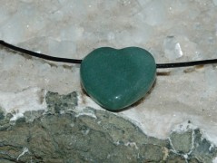 Zelené secesní slzičky