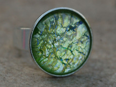 Zelené secesní slzičky