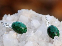 Zelené secesní slzičky