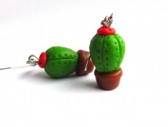 Lžička s autobusem.