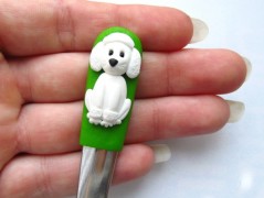 Lžička s autobusem.