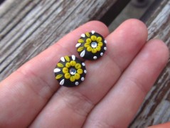 Lžička s autobusem.