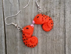 Lžička s autobusem.