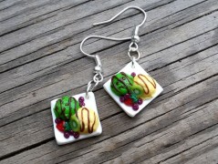 Lžička s autobusem.