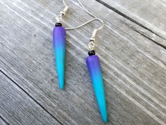 Lžička s autobusem.