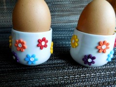 Lžička s autobusem.