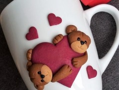 Lžička s autobusem.