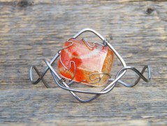 H jako Hana..přívěsek z chir. oceli