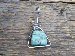 H jako Hana..přívěsek z chir. oceli