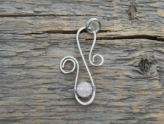 H jako Hana..přívěsek z chir. oceli