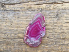 H jako Hana..přívěsek z chir. oceli