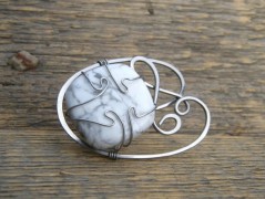 H jako Hana..přívěsek z chir. oceli