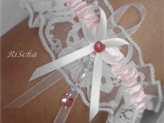 OZDOBA S FRANCOUZSKÝM ZÁVOJEM