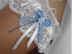 OZDOBA S FRANCOUZSKÝM ZÁVOJEM