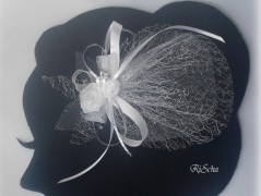 OZDOBA S FRANCOUZSKÝM ZÁVOJEM