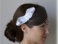 OZDOBA S FRANCOUZSKÝM ZÁVOJEM