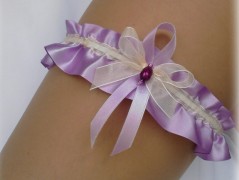 OZDOBA S FRANCOUZSKÝM ZÁVOJEM