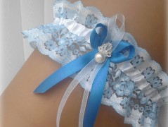 OZDOBA S FRANCOUZSKÝM ZÁVOJEM