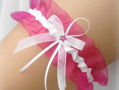 OZDOBA S FRANCOUZSKÝM ZÁVOJEM