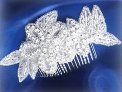 OZDOBA S FRANCOUZSKÝM ZÁVOJEM