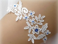 OZDOBA S FRANCOUZSKÝM ZÁVOJEM