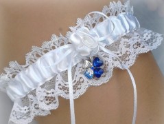 OZDOBA S FRANCOUZSKÝM ZÁVOJEM