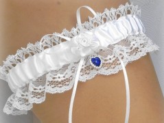 OZDOBA S FRANCOUZSKÝM ZÁVOJEM