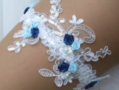 OZDOBA S FRANCOUZSKÝM ZÁVOJEM