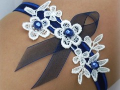 OZDOBA S FRANCOUZSKÝM ZÁVOJEM