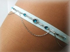 OZDOBA S FRANCOUZSKÝM ZÁVOJEM