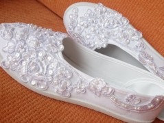 OZDOBA S FRANCOUZSKÝM ZÁVOJEM