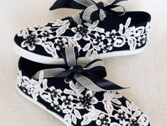 OZDOBA S FRANCOUZSKÝM ZÁVOJEM