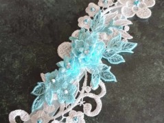 OZDOBA S FRANCOUZSKÝM ZÁVOJEM