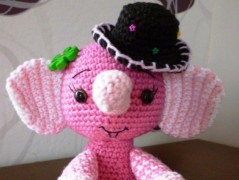 Panenka Amálka - návod na háčkování