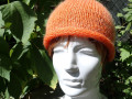 Dámská pomerančová čepice