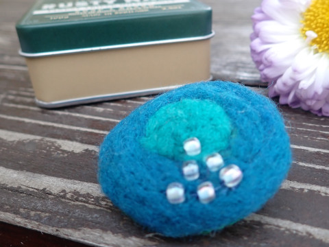 Plstěná brož brož textil placka plstěná rouno 