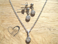 NÁUŠNICE - VÍNOVÝ ANDĚL - ANDĚLÍČEK