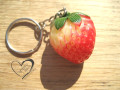 KLÍČENKA - PŘÍVĚSEK - JAHODA