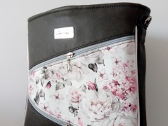 Mini - Motýl a květy