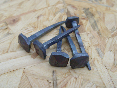 Kovaný hřebík 0013 kovaný hřebík háček kovaný hřebík 