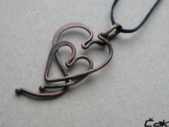 Nerezový přívěšek s larimarem